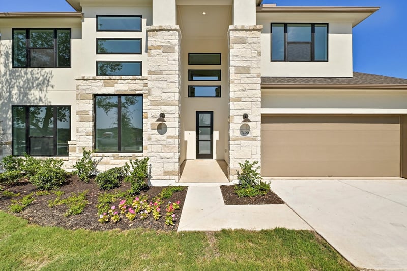 7400 Desert Needle DR, Lago Vista, TX 78645