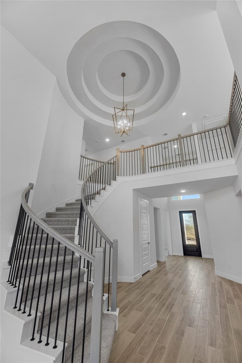 7400 Desert Needle DR, Lago Vista, TX 78645