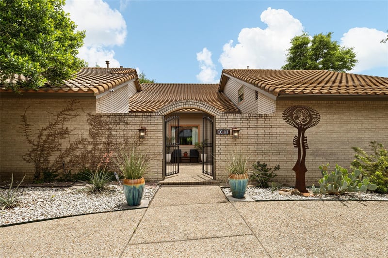 10301 La Costa DR, Austin, TX 78747