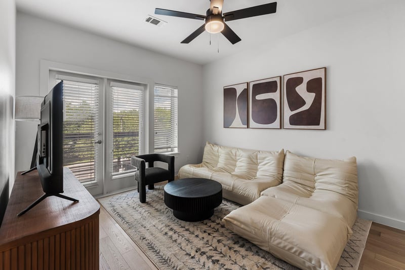 2505 Thornton RD #2204, Austin, TX 78704