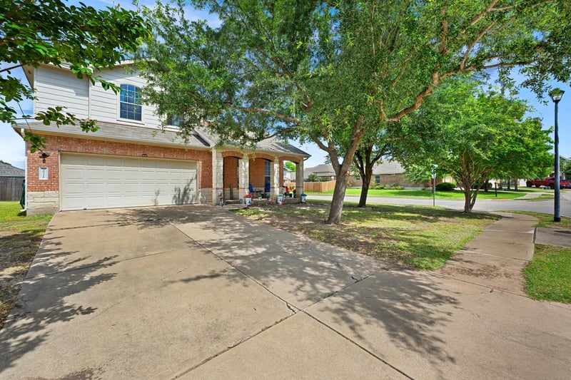 20316 Merlin Falcon TRL, Pflugerville, TX 78660