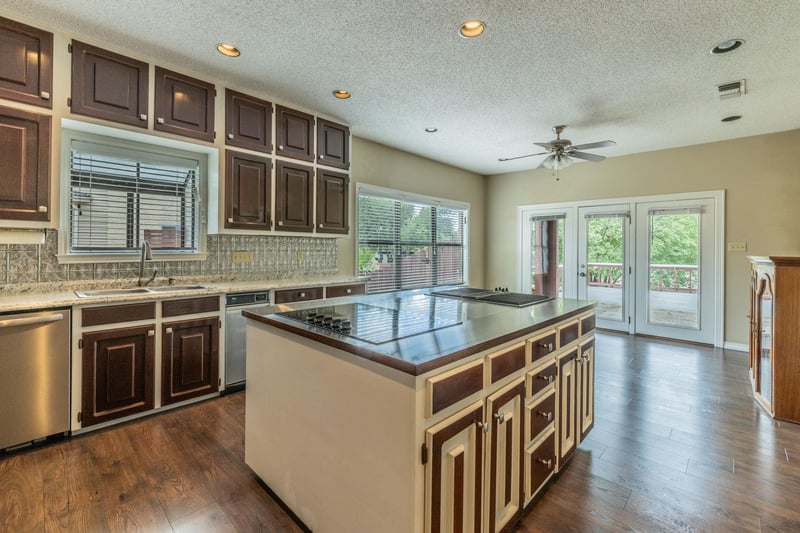 113 Indian Bend DR, Lakeway, TX 78734