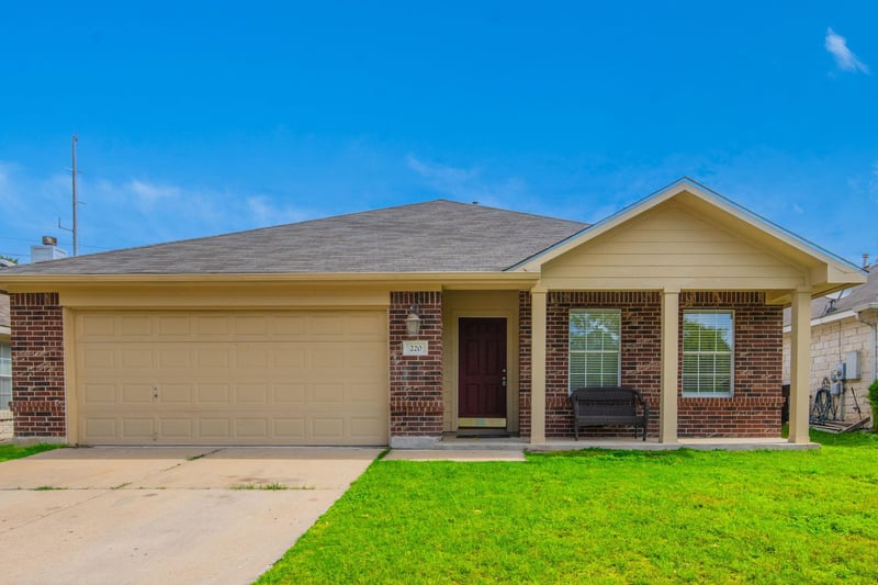 220 Crossing TRL, Round Rock, TX 78665