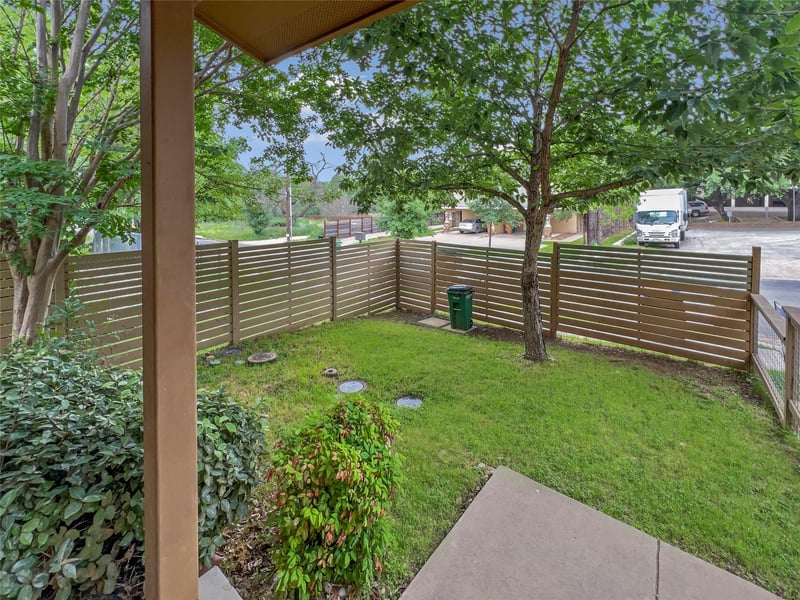 4120 Valley View RD #B, Austin, TX 78704