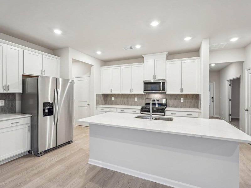5020 Stockton LN, Del Valle, TX 78617