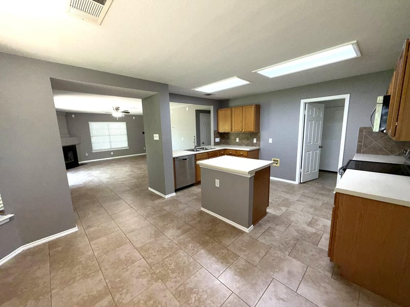 1507 Lit Candle CV, Leander, TX 78641