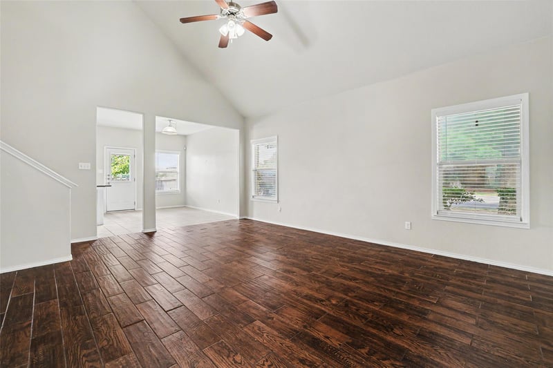 400 Falcon LN, Leander, TX 78641
