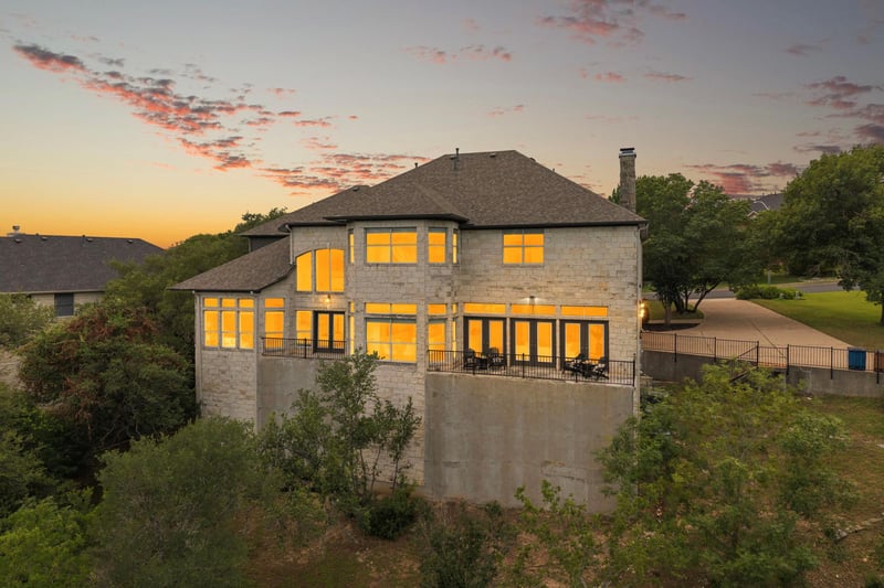 10105 Pickfair DR, Austin, TX 78750
