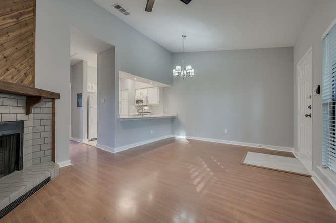 2901 San Jacinto BLVD #306, Austin, TX 78705