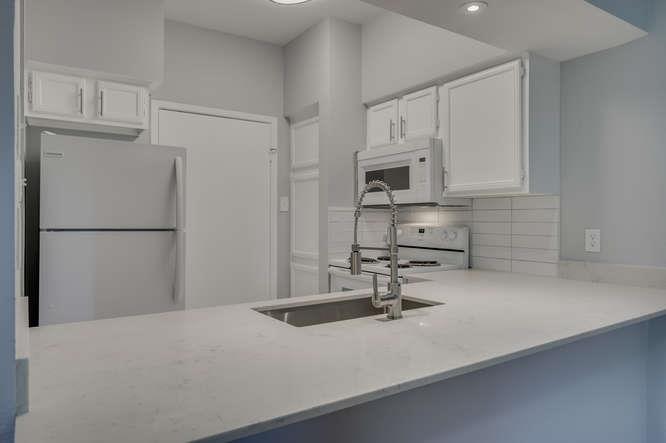 2901 San Jacinto BLVD #306, Austin, TX 78705