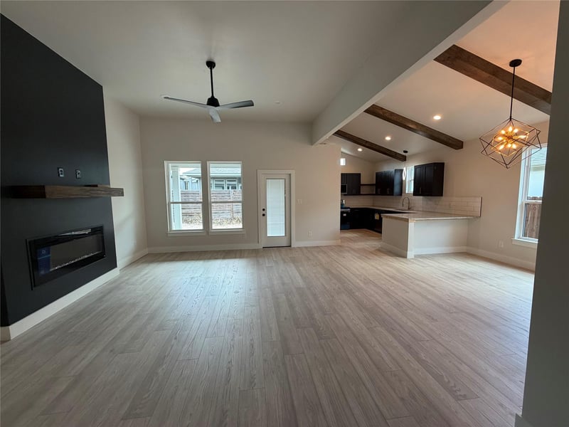 644 Birch LN, Cottonwood Shores, TX 78657