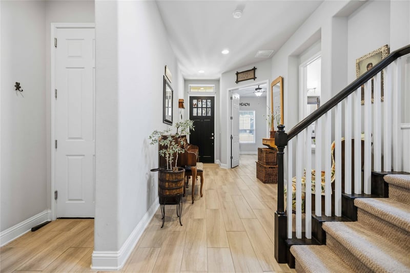 11004 Cut Plains Loop, Austin, TX 78726