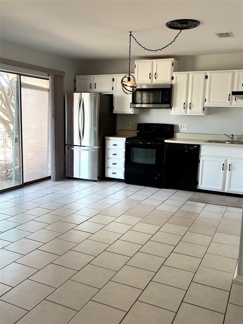 1919 American DR #A 123, Lago Vista, TX 78645
