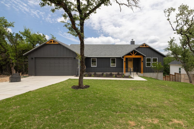 2807 Wilson Ave, Lago Vista, TX 78645