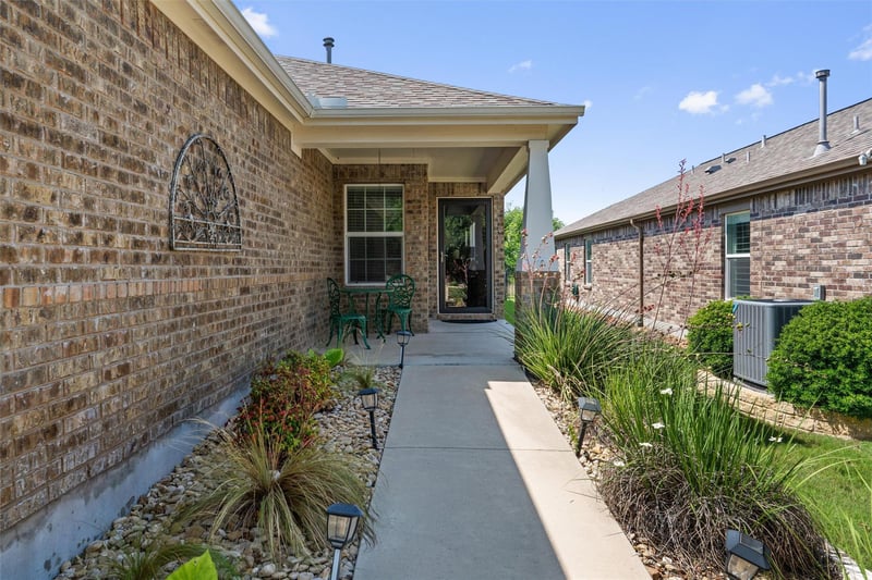 110 Hobby ST, Georgetown, TX 78633