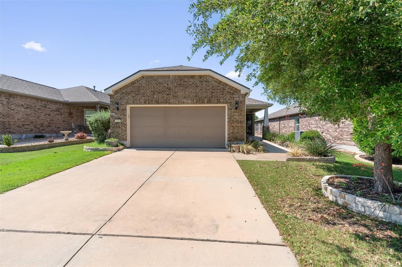 110 Hobby ST, Georgetown, TX 78633