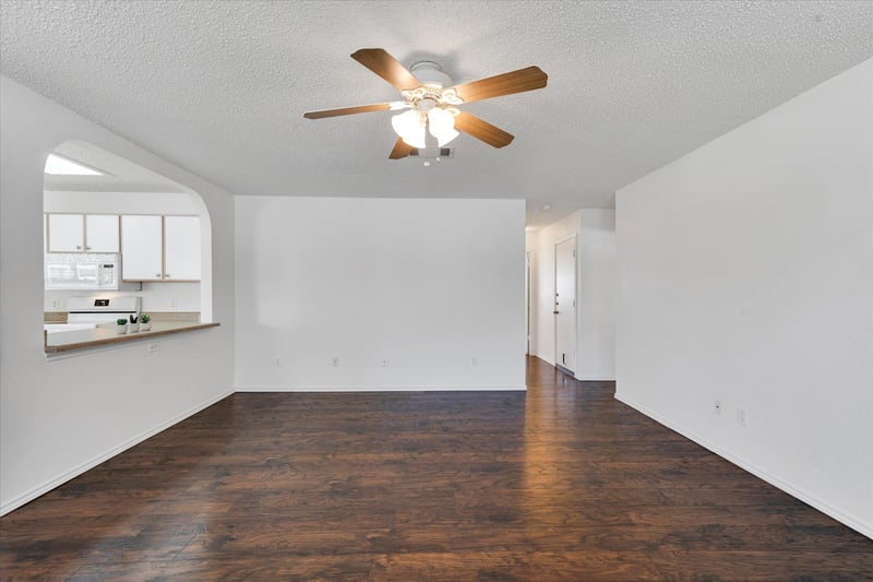 3602 Meadow Park DR, Round Rock, TX 78665