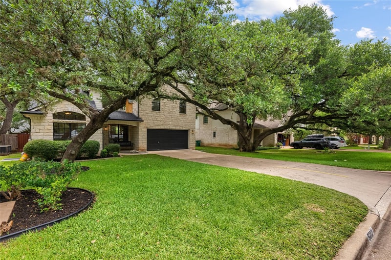 5212 Crystal Water DR, Austin, TX 78735