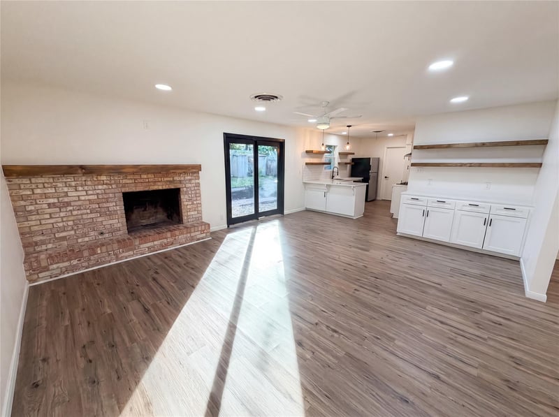 2609 Loyola LN, Austin, TX 78723