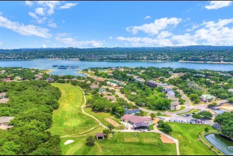 7717 Calcutta Run DR, Jonestown, TX 78645