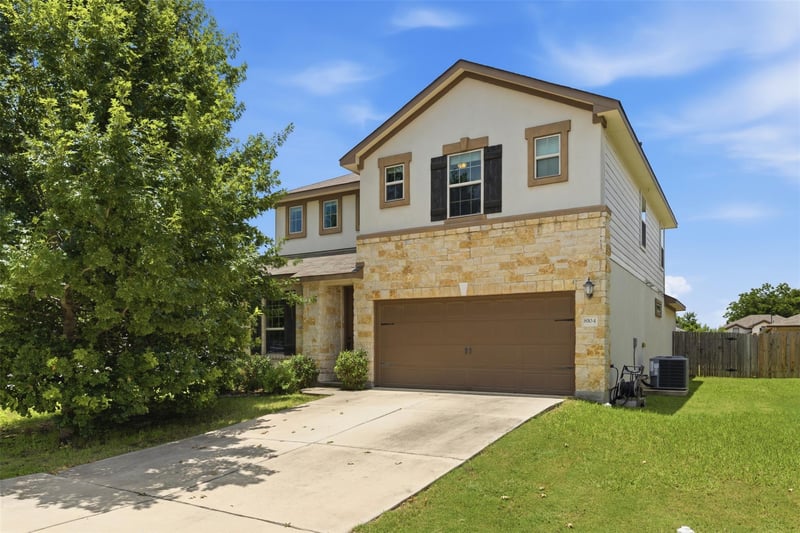 8104 Rosano ST, Round Rock, TX 78665