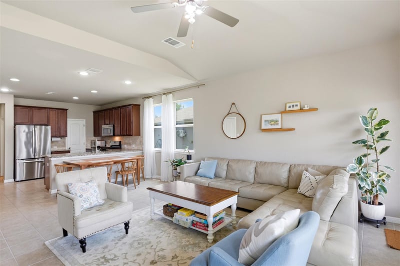 8104 Rosano ST, Round Rock, TX 78665