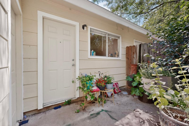 128 Coers CIR, San Marcos, TX 78666