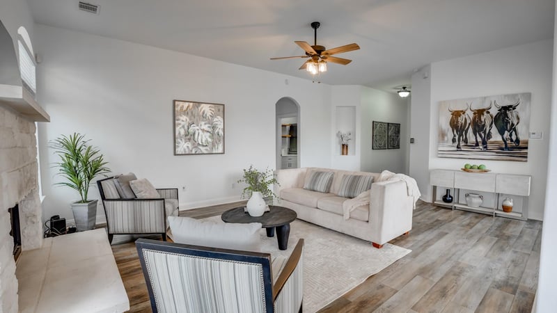 2016 Hidden Hills DR, Dripping Springs, TX 78620
