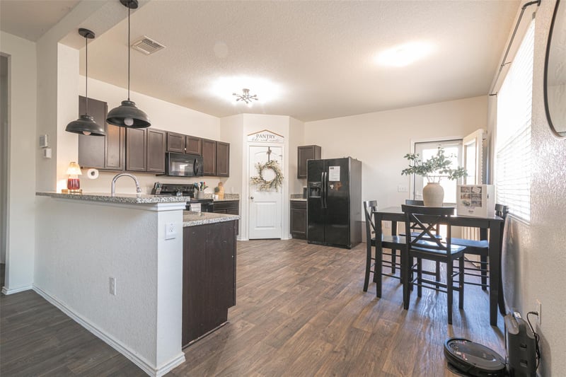 14904 Shalestone Way, Manor, TX 78653