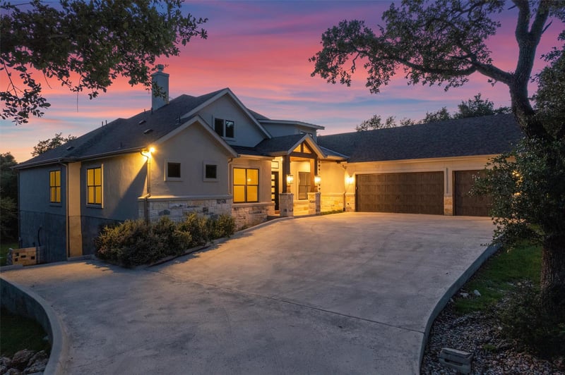 302 Highland Spring LN, Georgetown, TX 78633