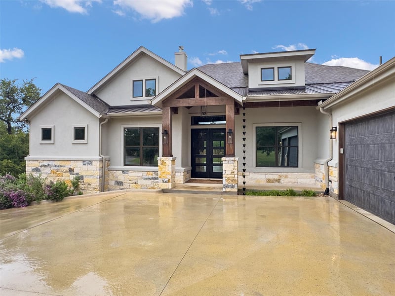 302 Highland Spring LN, Georgetown, TX 78633