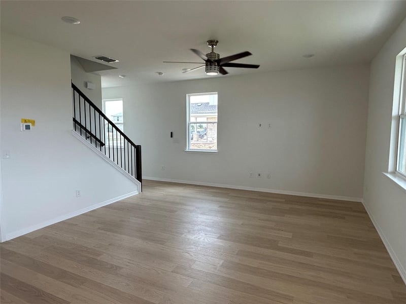 185 Young ST, Buda, TX 78610