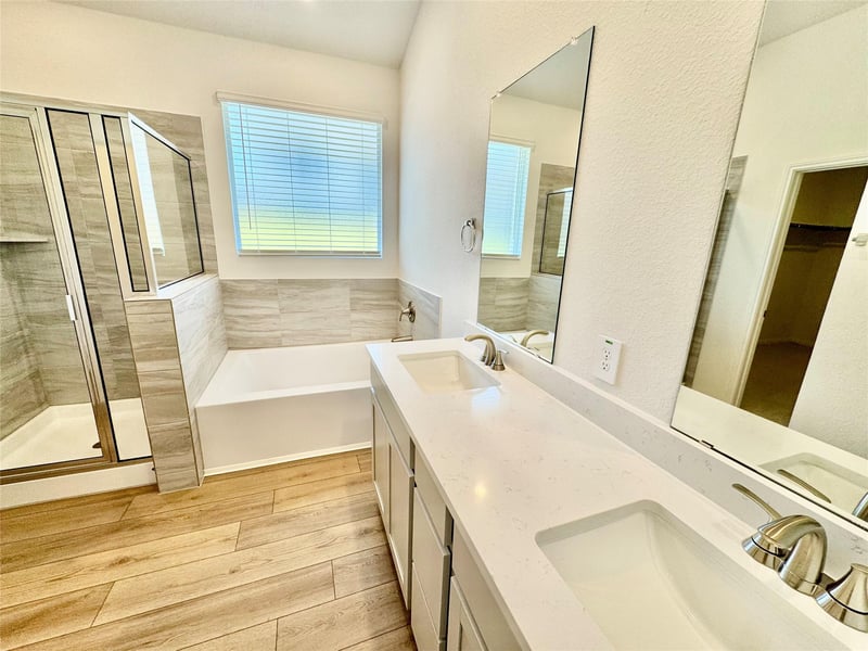 131 Shumard Peak CV, Dripping Springs, TX 78620