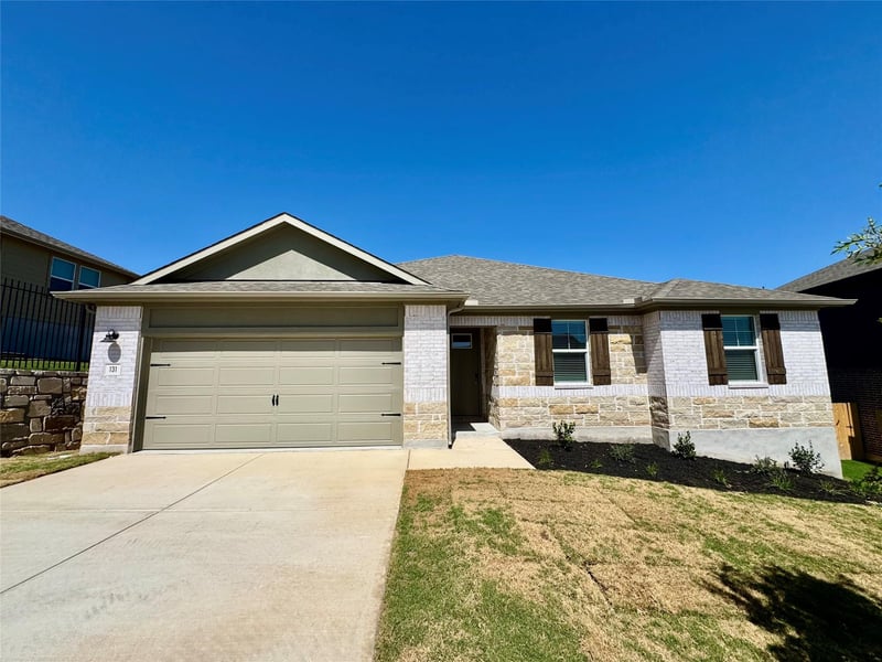 131 Shumard Peak CV, Dripping Springs, TX 78620