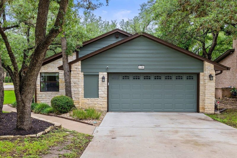 130 Deerfield CV, Lakeway, TX 78734