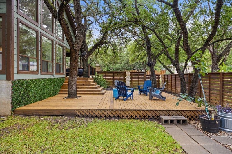 130 Deerfield CV, Lakeway, TX 78734
