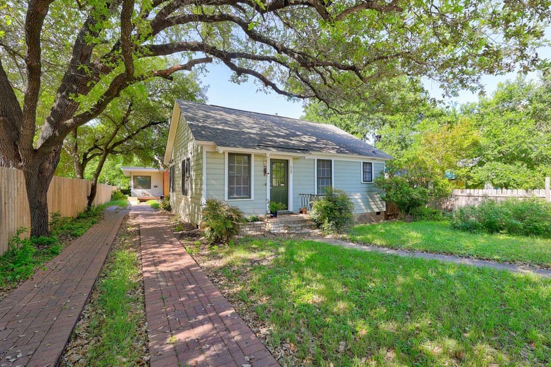 809 44th ST, Austin, TX 78751
