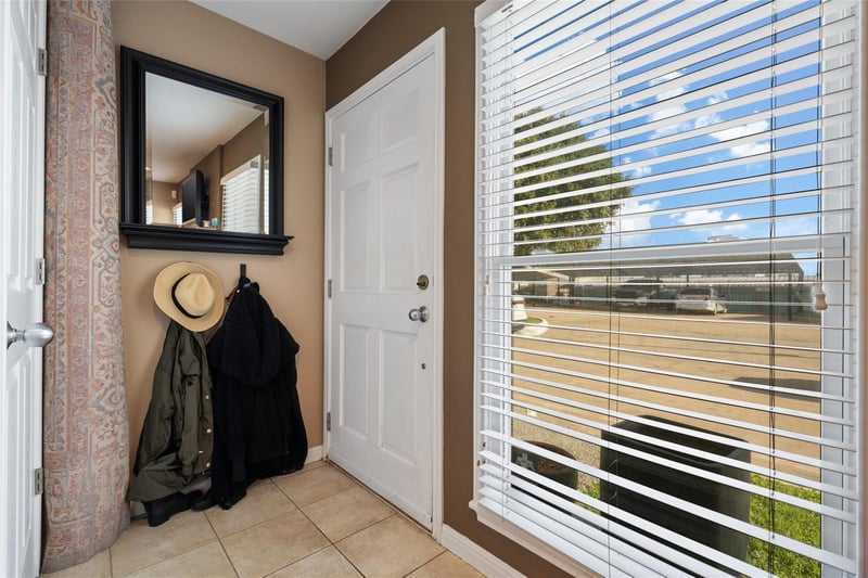 6900 Riverside DR #12, Austin, TX 78741