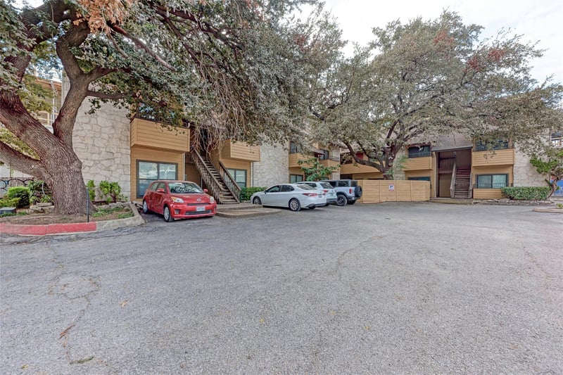 2714 Nueces ST #108, Austin, TX 78705