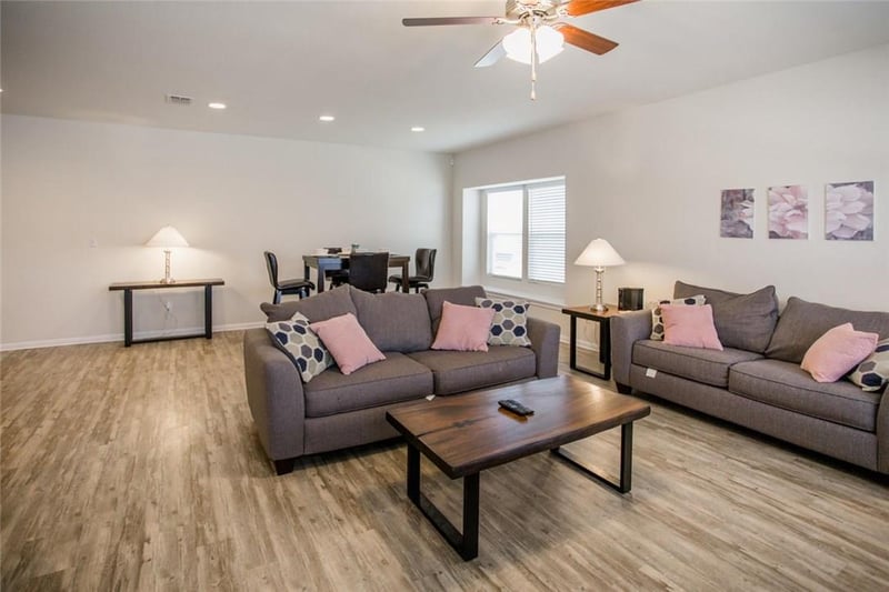 242 Mossycup DR, San Marcos, TX 78666