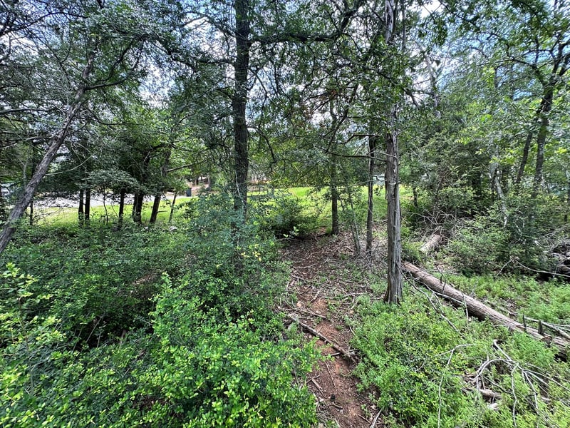 173 Kaaawa LN, Bastrop, TX 78602