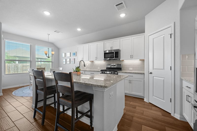 4174 Kingsley Ave, Round Rock, TX 78681