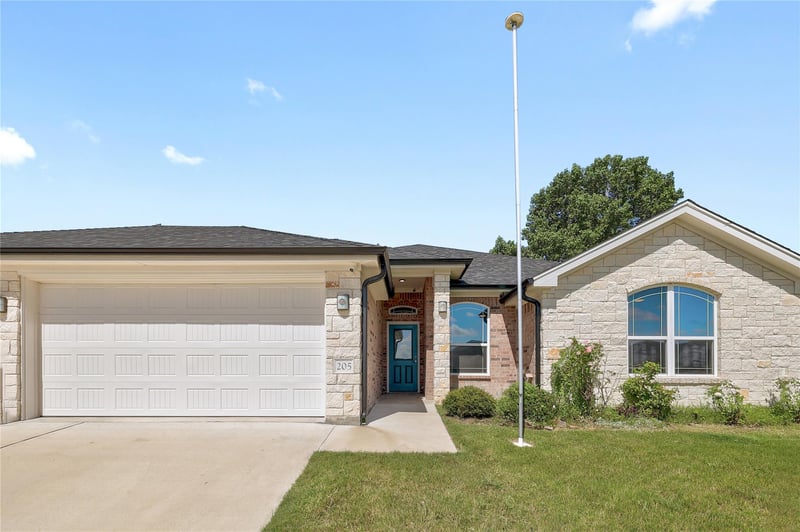 205 Slippery Elm DR, Nolanville, TX 76559