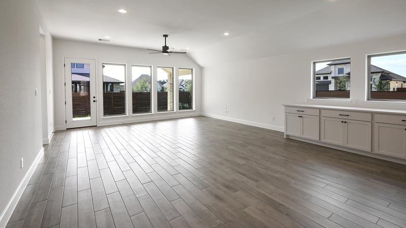 316 Foxfire CV, Lockhart, TX 78644