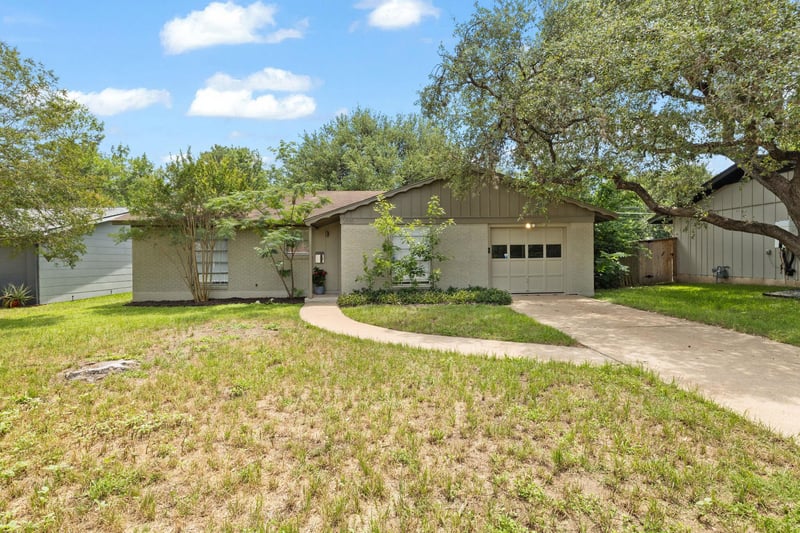 2015 Fair Oaks DR, Austin, TX 78745
