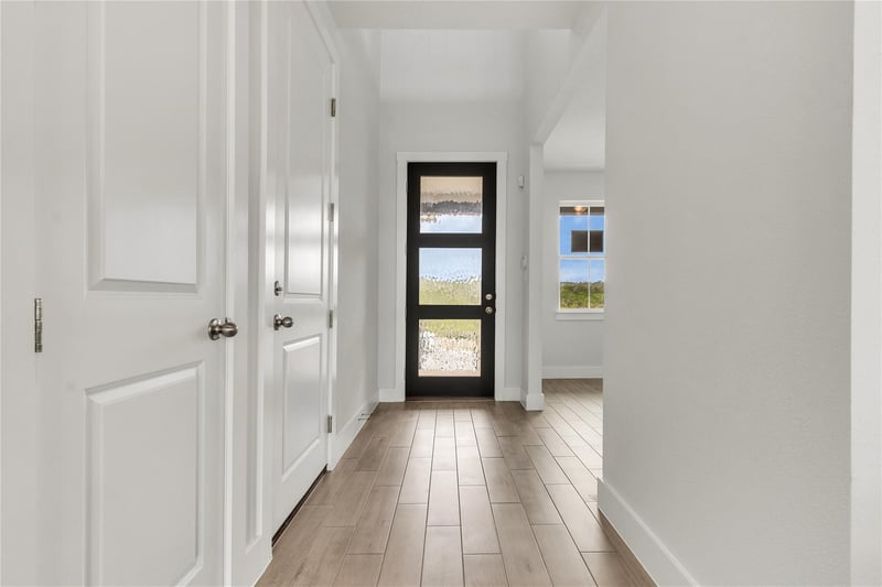 8500 Red Bottle Brush RD, Lago Vista, TX 78645