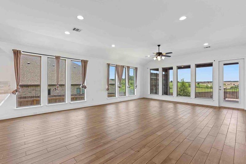 145 Cyrus Milton Dr, Buda, TX 78610