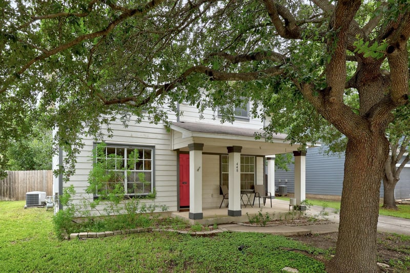 448 Tobin DR, Buda, TX 78610