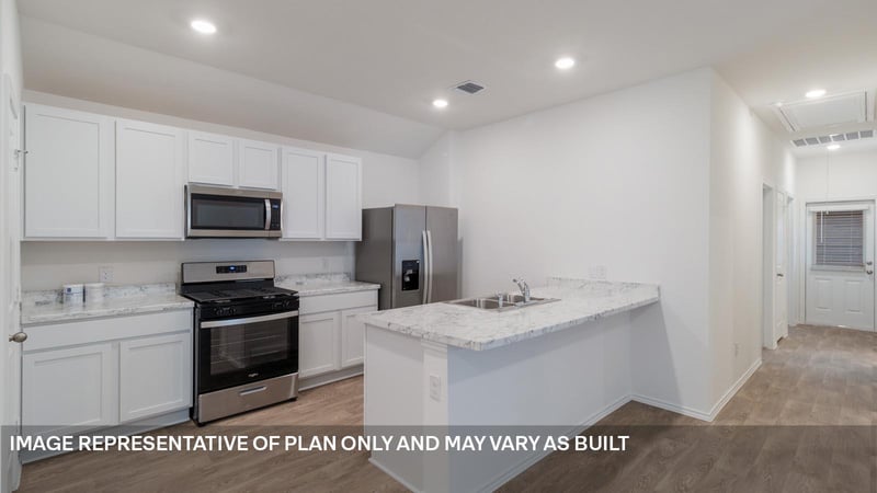 316 Nizao LN, Bastrop, TX 78602