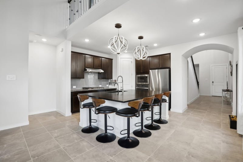 8119 Purple Aster Ps, Lago Vista, TX 78645
